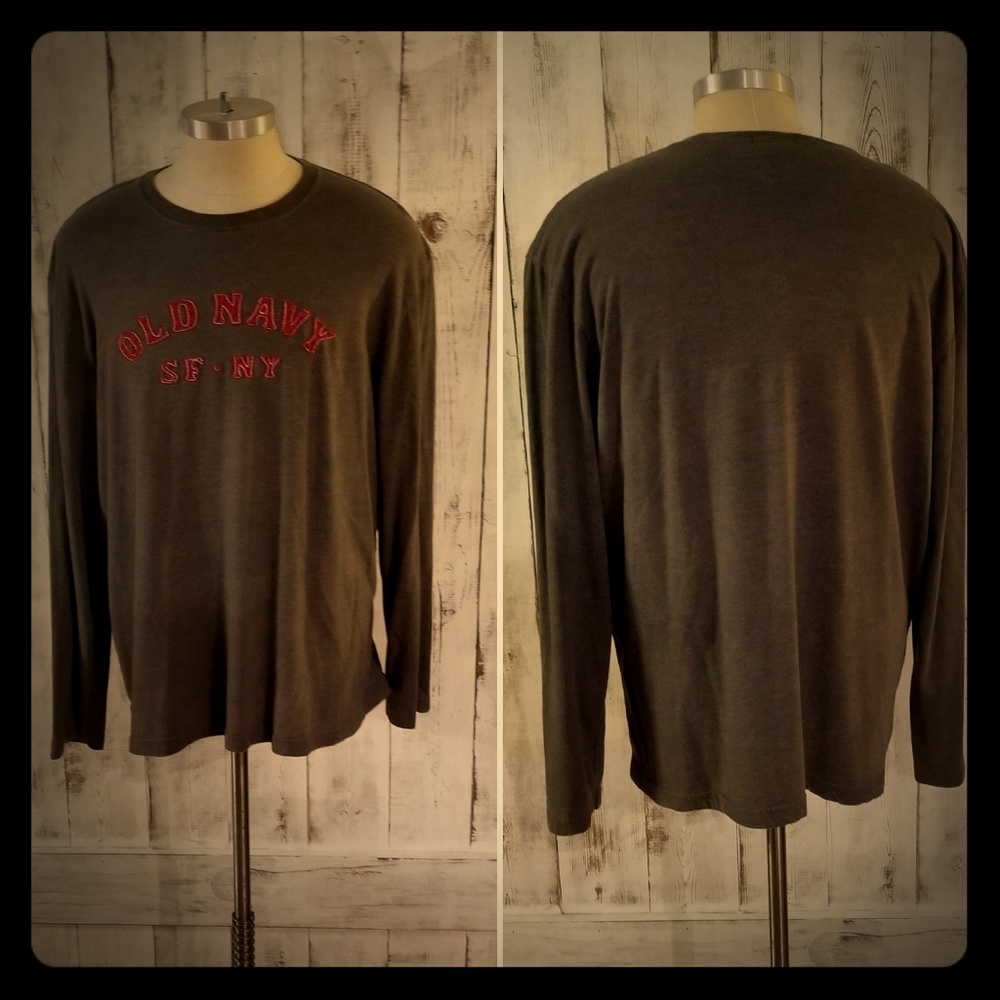 Old Navy Signature Long Sleeve Vintage Shirt